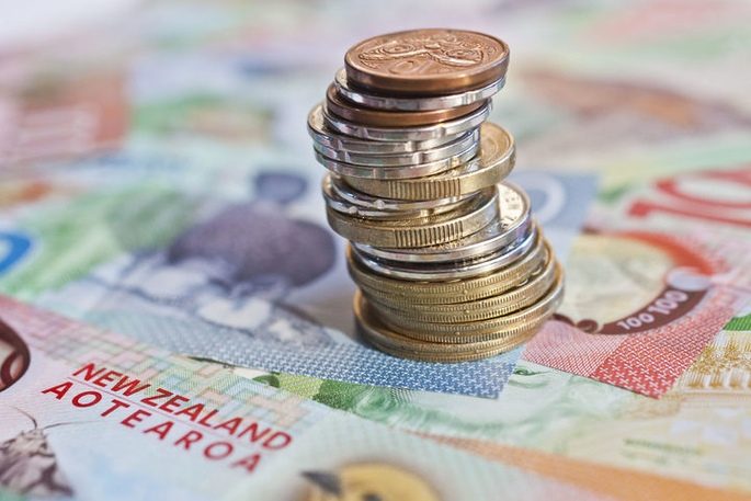 big banks lose billions as kiwisaver investors change course