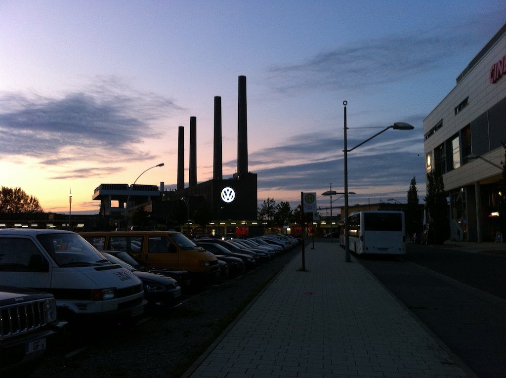 german auto industry faces steep workforce decline