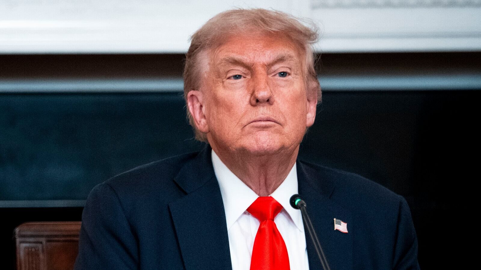 trump reverses decision on attending court tariffs case