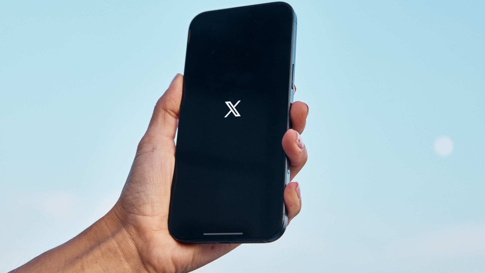 x’s new feature exposes foreign political accounts