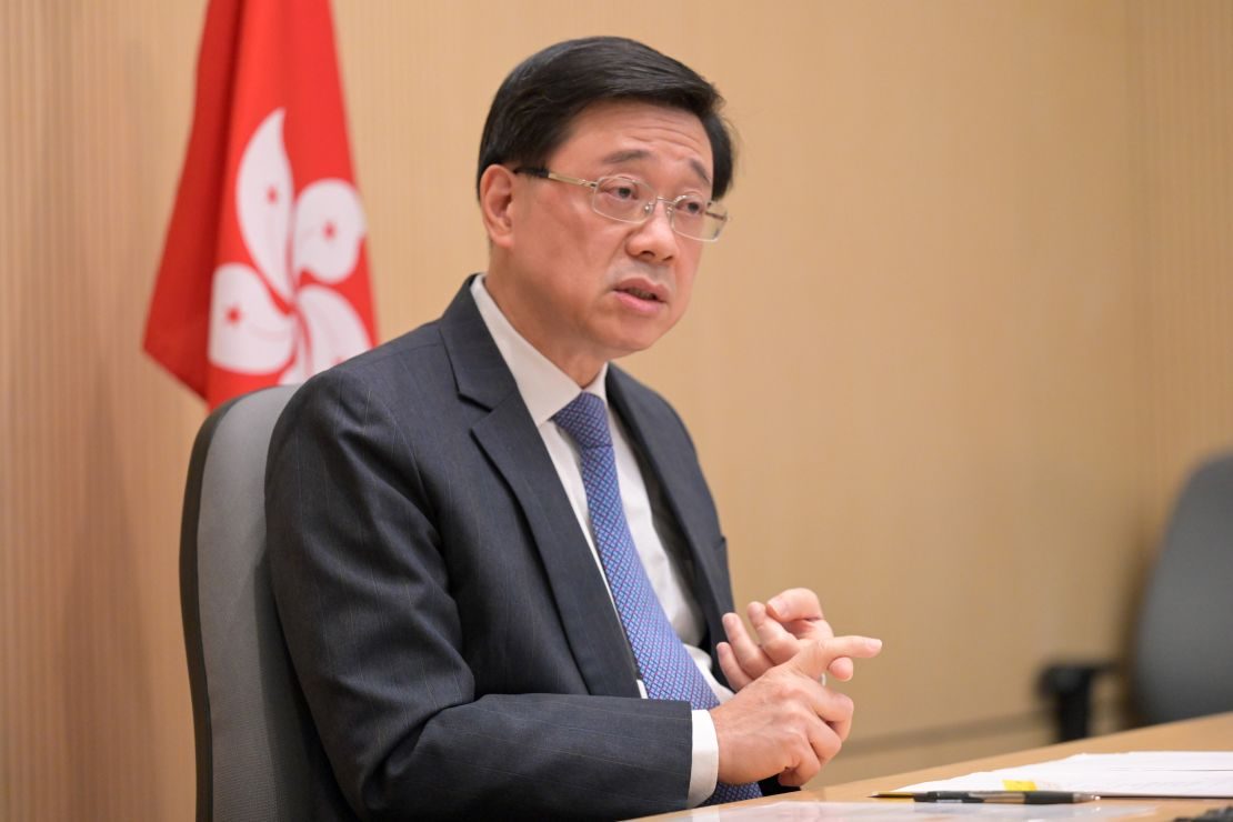 hong kong leader launches probe into deadly blaze