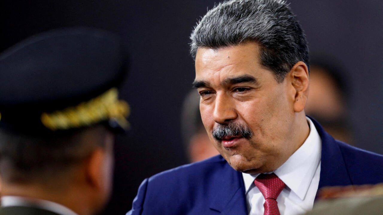 venezuela calls out us ‘colonialist threat’ over airspace