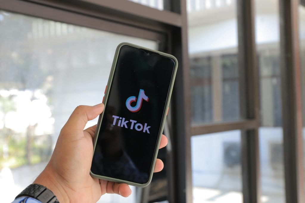 tiktok uninstalls spike after restructure
