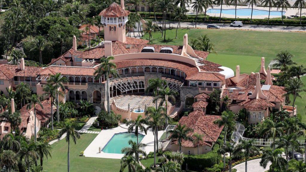gunman killed at trump's mar a lago estate
