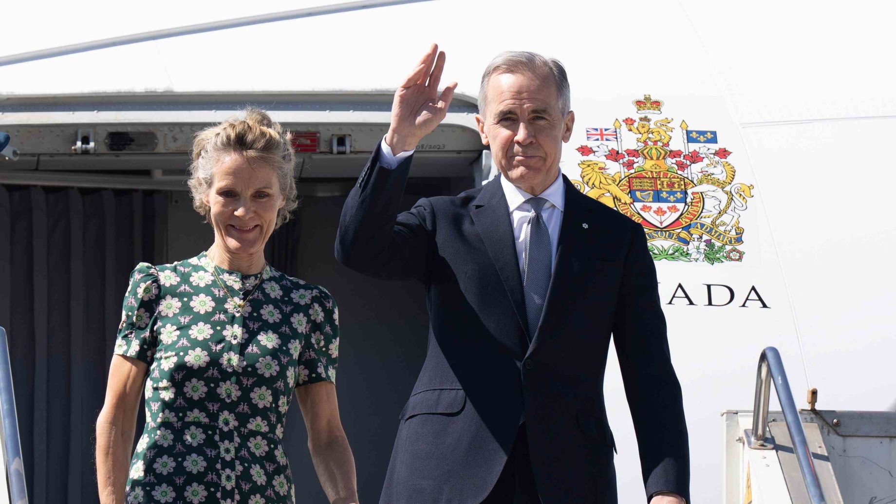 carney arrives in sydney to boost middle power ties