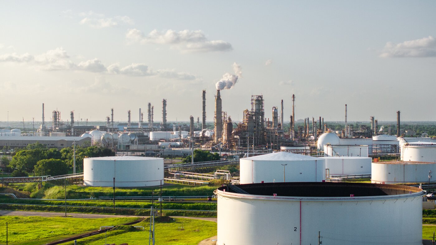 oil prices jump as israel and iran go to war