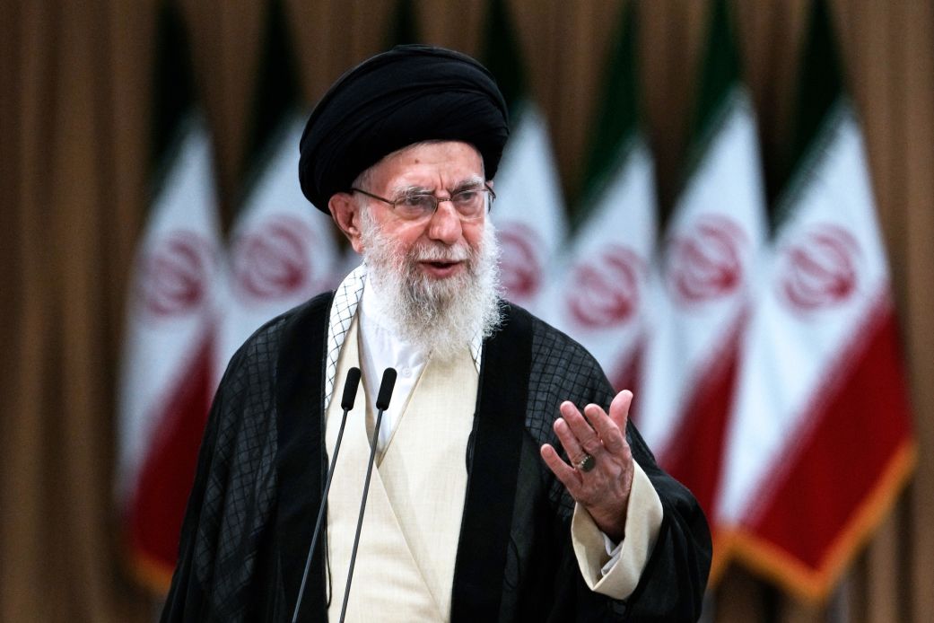 iran's supreme leader dies in us israel airstrikes