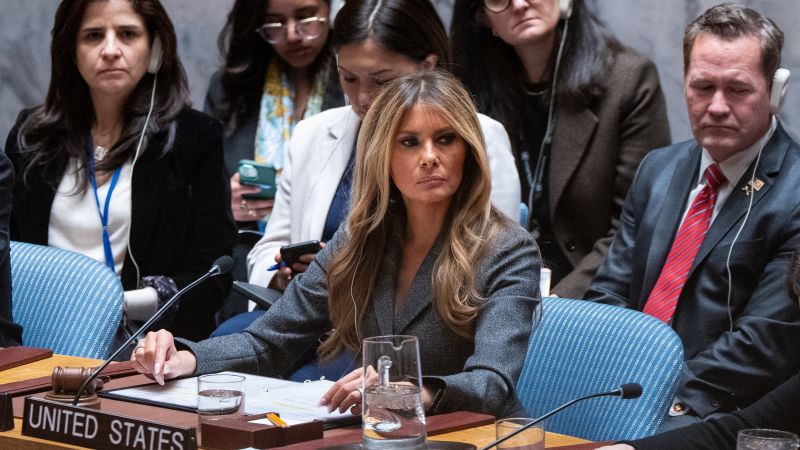 melania trump presides over un child protection debate