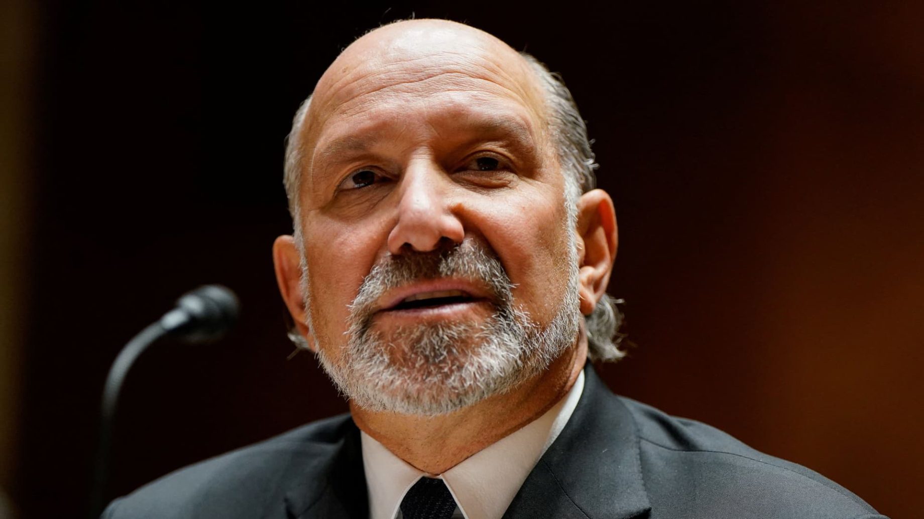 trump commerce secretary to testify on epstein ties