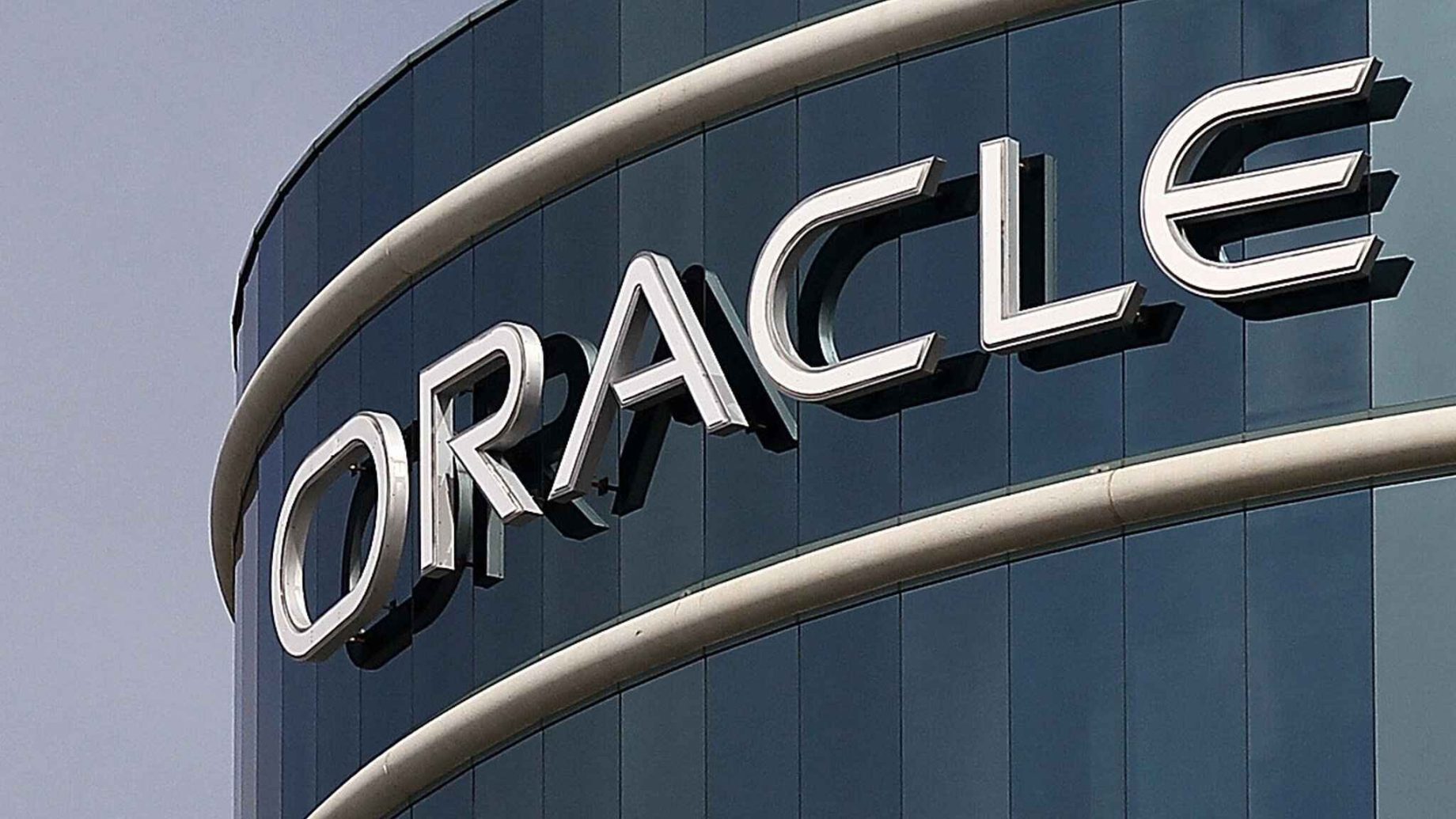 oracle cuts thousands of jobs for ai push
