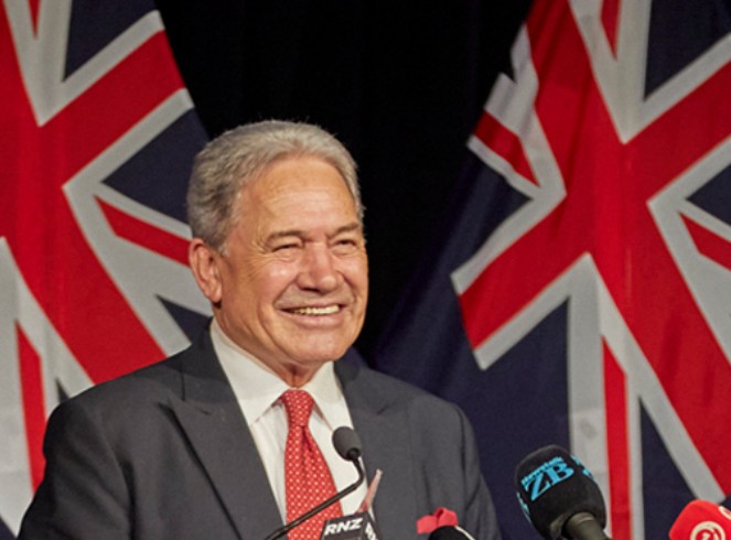 peters welcomes ceasefire