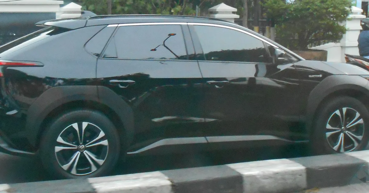 Toyota bZ4X spotted in Bandung City, JA (23 Feb '24)