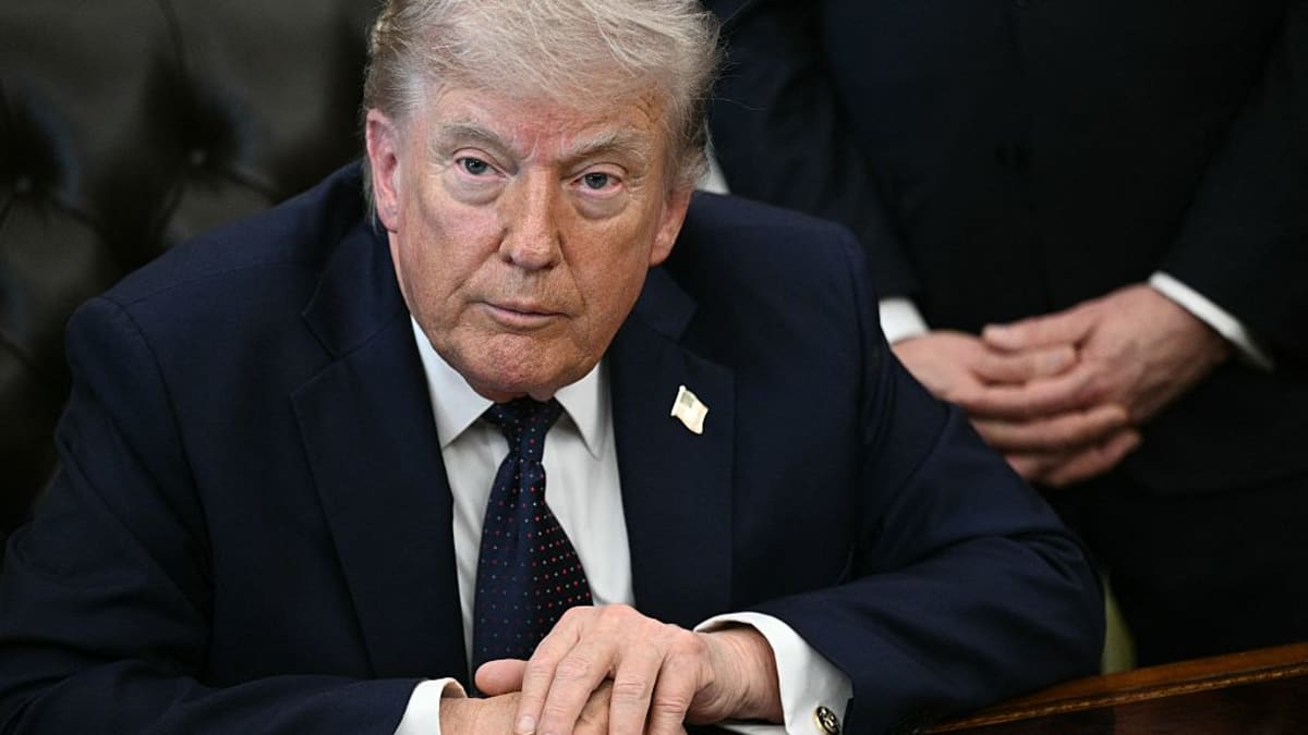 trump cancels us trip to pakistan on iran talks