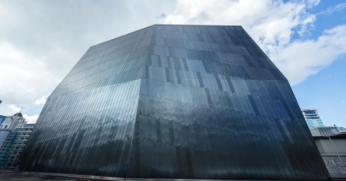 Sleek modern building in Auckland, New Zealand, showcasing contemporary architectural design.