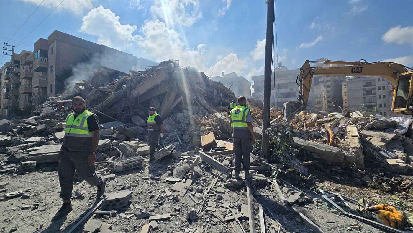 iran accuses us of violating ceasefire after fresh strikes