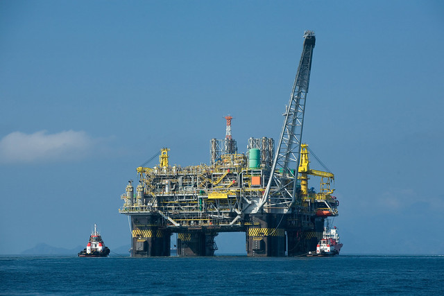 oil prices fall as us iran peace hopes lift markets
