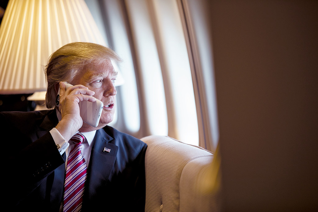 trump weighs taiwan arms deal as china tensions rise