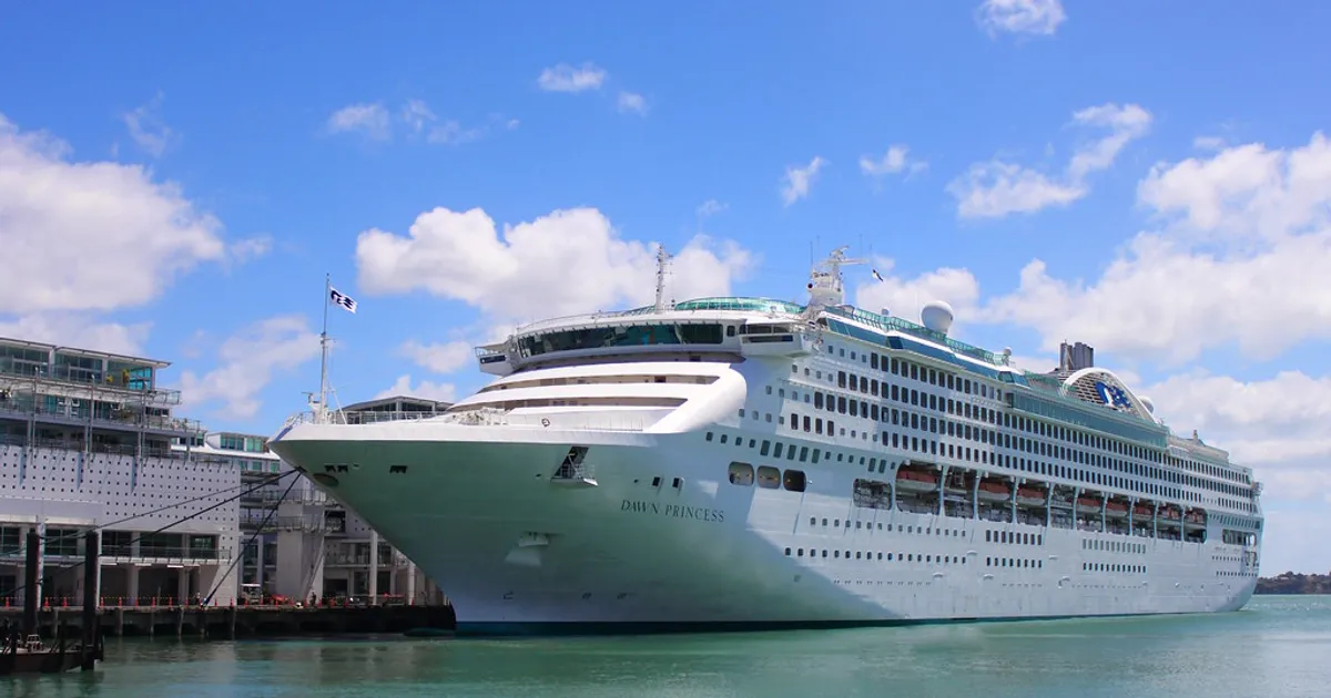 IMG_0001_20130214 'Dawn Princess @ Auckland Harbour'