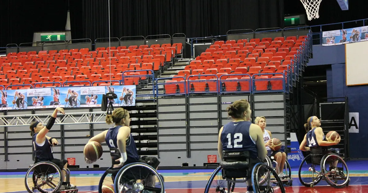 GB and USA women take to the courts